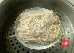 Illustration of how to make garlic mushrooms 10