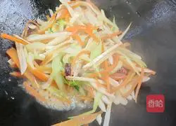 Illustration of how to make spicy and sour three shreds 10