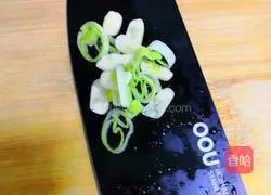 Illustration of how to cook tomatoes and zucchini 3