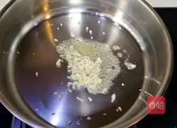 Illustration of how to make French asparagus and fried mushrooms 4