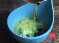 Wolfberry mixed with peanuts and bitter chrysanthemum Practice illustration 5