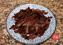 Illustration of how to make fried fungus with zucchini 4