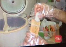 Illustration of how to make sushi 5