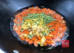 Illustration of how to make stir-fried sardines 6