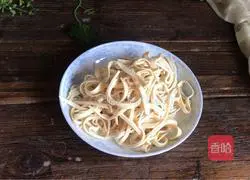 Illustration of how to make cold shredded vegetables 6