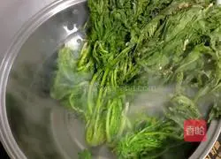 Illustration of how to make prunes 4