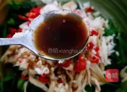 Illustration of how to make king oyster mushrooms with spinach 21