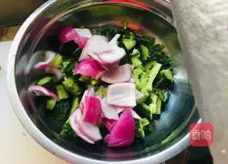 Illustration of how to cook cucumbers 1