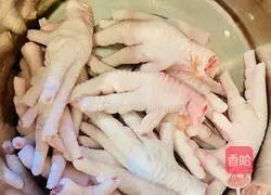 Refreshing summer~super appetizing Thai spicy and sour lemon chicken feet recipe 2