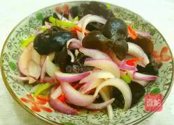 Illustration of how to mix onions with fungus 8