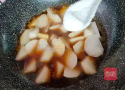 Illustration of braised radish recipe 8