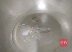 Illustration of how to make stir-fried bean curd with leeks 3