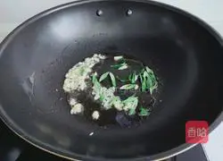 Illustration of how to make shredded leeks and potatoes 5