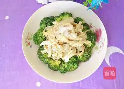 Illustration of the deep love between green leaves and roots 15