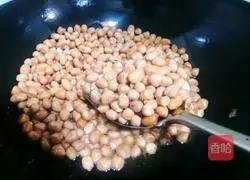 Illustration of how to fry peanuts 2