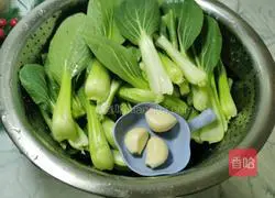Illustration of how to stir-fry green vegetables 1
