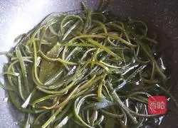 Illustration of how to make thousands of cold kelp sheets 1