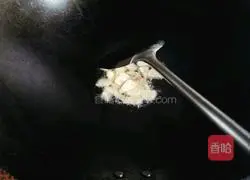 Illustration of how to make fried pumpkin with dried shrimps 3