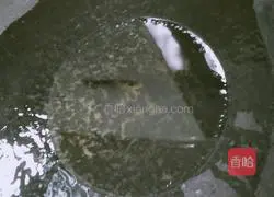 Illustration of how to make shrimp and winter melon 3