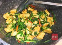 Illustration of how to make chives and tofu 17