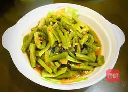 Illustration of how to make braised tribute vegetables 9