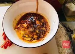 Illustration of how to make shredded chicken breast with green onions 6