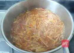 Home-style hot and sour soup Illustration of how to do it 10