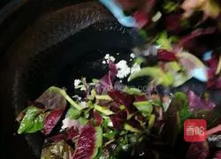 Illustration of how to make garlic amaranth 6