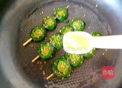 Illustration of grilled leeks 14