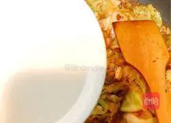 Illustration of how to make stir-fried cabbage with soy sauce 6