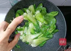 Illustration of how to make oyster sauce and rapeseed 7