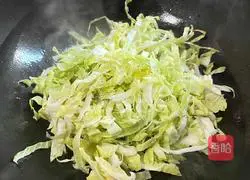 Illustration of vegetarian fried lotus white 4