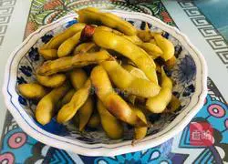 Illustration of how to make spiced edamame 6