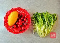 Fruit and vegetable salad recipe illustration 1