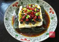 Illustration of how to make preserved eggs mixed with tofu 7