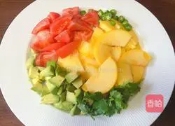 Yellow Peach Tomato Avocado Salad Recipe Illustration 2