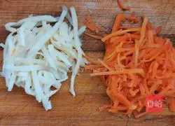 Illustration of how to mix Meijia soy sauce with three shredded shreds 8