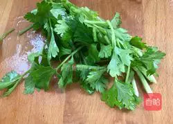 Illustration of how to make tofu skin 3