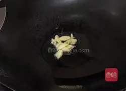 Illustration of how to stir-fry mustard greens 2