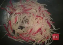 Illustration of how to make vinegar-coated potato shreds 8