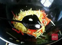 Illustration of how to make green onion and shredded potatoes 7