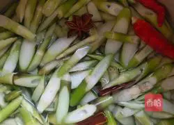 Illustration of how to make star anise, cinnamon and fragrant bamboo shoots 4