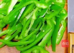 Café with cabbage and peppers Practice illustration 2