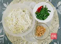 Illustration of how to make sea rice and mung bean sprouts 1
