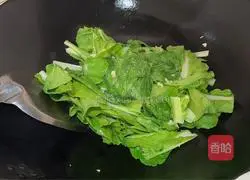 Illustration of how to make garlic cabbage 6