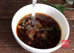 Illustration of how to make wolfberry purslane 9