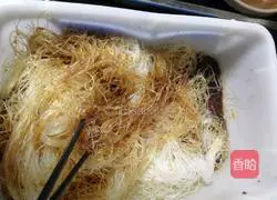 Illustration of how to make garlic vermicelli and baby cabbage 2