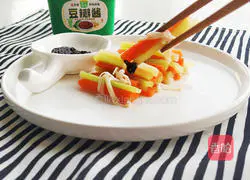 Illustration of how to make seasonal vegetable dipping sauce 6