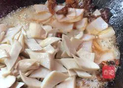 Illustration of how to make stir-fried king oyster mushrooms 14