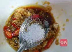 Illustration of how to make garlic and green beans 11